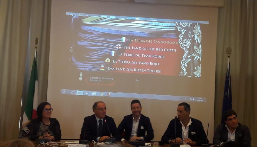 images Al "Ferraris" di Chiaravalle la cerimonia di consegna degli attestati Ecdl agli alunni