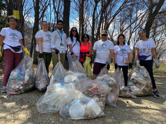 images Boschi puliti, arriva il "World Clean Up Day": l'evento mondiale sabato 17 a Racise