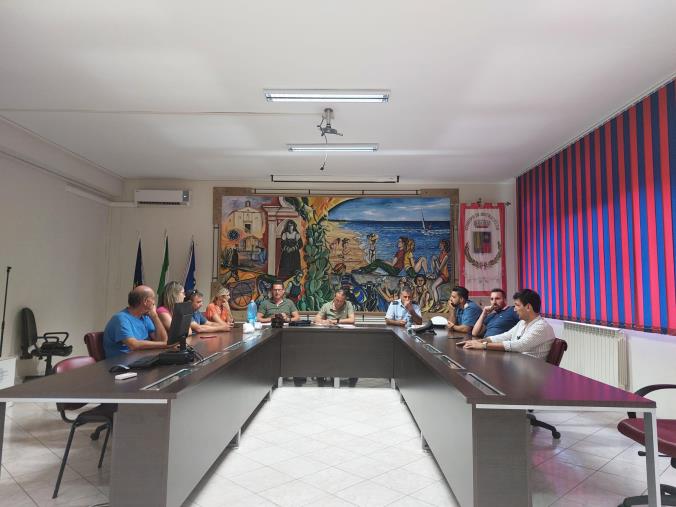 A Botricello un'estate in pieno divertimento e in sicurezza: in Comune la riunione su movida e prevenzione images A Botricello un'estate in pieno divertimento e in sicurezza: in Comune la riunione su movida e prevenzione