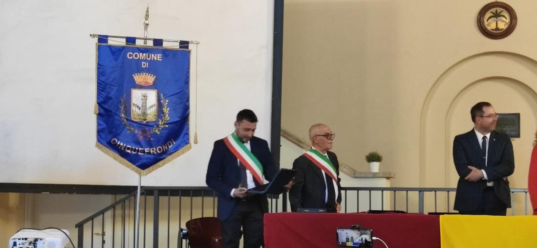 images Cinquefrondi, il sindaco Conia premiato per la gestione dell’emergenza Covid e per l’accoglienza ai profughi ucraini
