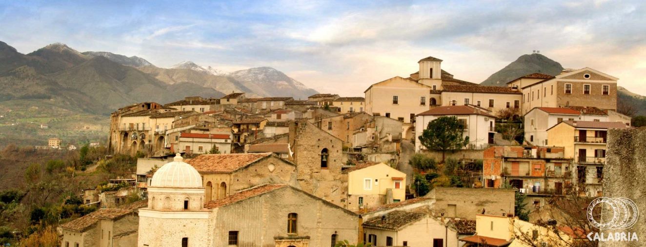 Castrovillari, al via i lavori di ripristino della fontana in Contrada Maroglio