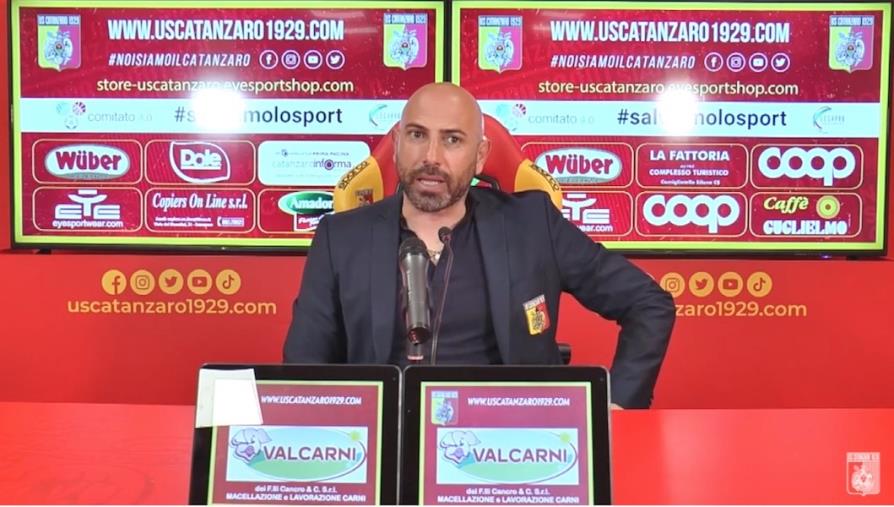 Us Catanzaro 1929, mister Calabro nel dopogara: "Complimenti a tutti per la vittoria in una situazione per niente facile" images Us Catanzaro 1929, mister Calabro nel dopogara: "Complimenti a tutti per la vittoria in una situazione per niente facile"