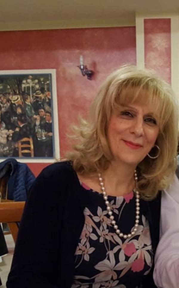 images Primo giorno di scuola/7. Savaglio: "Si riparte fiduciosi per ridare alla scuola la sua connotazione di libera comunità di dialogo, di ricerca" 