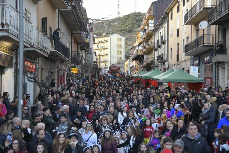 images A San Giovanni in Fiore la seconda edizione del Carnevale della Sila