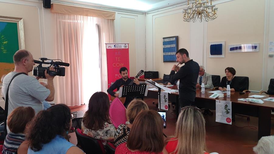 images Vibo Valentia, motociclista muore dopo scontro con automobile