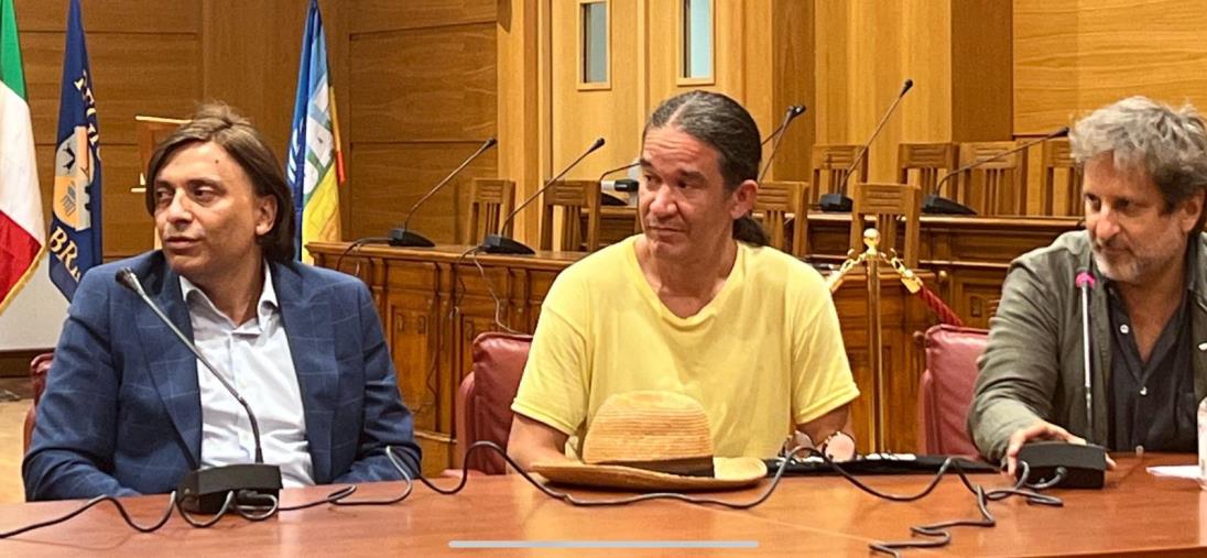 images Presentato il film “Madame Luna”, il regista Espinosa: “In Calabria il nuovo neorealismo”