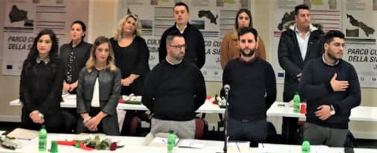 Cassano. La maggioranza conferma la fiducia al sindaco: "L’amministrazione comunale gioisce per la sentenza della Cassazione" images Cassano. La maggioranza conferma la fiducia al sindaco: "L’amministrazione comunale gioisce per la sentenza della Cassazione"