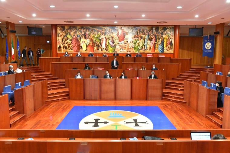 images Consiglio regionale e le udienze sui ricorsi elettorali: tra un mese i verdetti del Tribunale