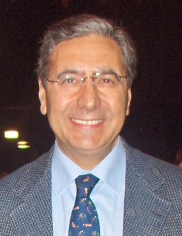 Mezzi incendiati nel Cosentino, proseguono le indagini images Mezzi incendiati nel Cosentino, proseguono le indagini