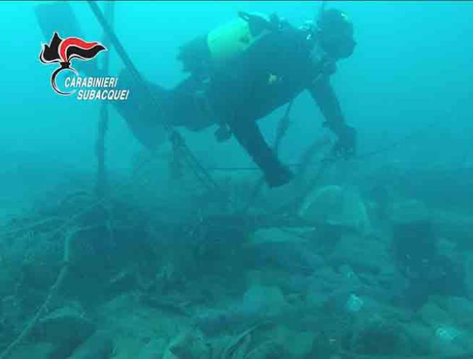 images Sversamento di rifiuti a Bagnara: sequestrata l’area portuale