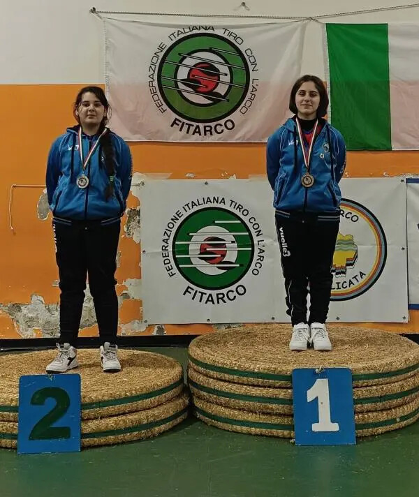 images Tiro con l’arco a Potenza, gli Arcieri club Lido lasciano il segno