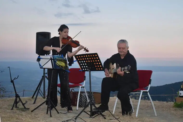 Festival delle Erranze e della Filoxenia, gli eventi del prossimo weekend nel Lametino tra libri, escursioni e concerti images Festival delle Erranze e della Filoxenia, gli eventi del prossimo weekend nel Lametino tra libri, escursioni e concerti