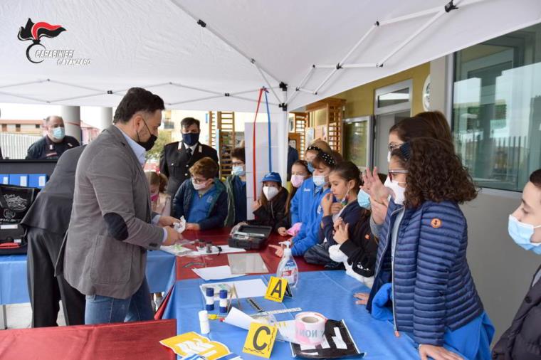 images Giornata Forze Armate. Aperte al pubblico alcune caserme dei carabinieri del Catanzarese
