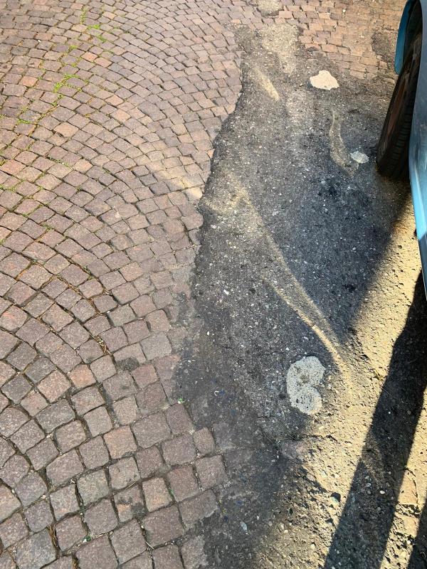 images Minori, il garante Marziale presenta la relazione di fine mandato: "Ben 800 le denunce-segnalazioni, di cui il 90% andato a buon fine" 