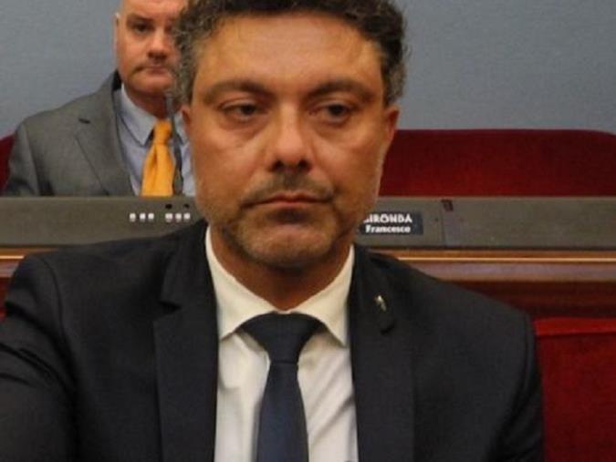 Traffico Milano-Calabria, profitti da 1,7 milioni di euro in un anno: tra gli 11 arrestati c'è anche un pluripregiudicato images Traffico Milano-Calabria, profitti da 1,7 milioni di euro in un anno: tra gli 11 arrestati c'è anche un pluripregiudicato