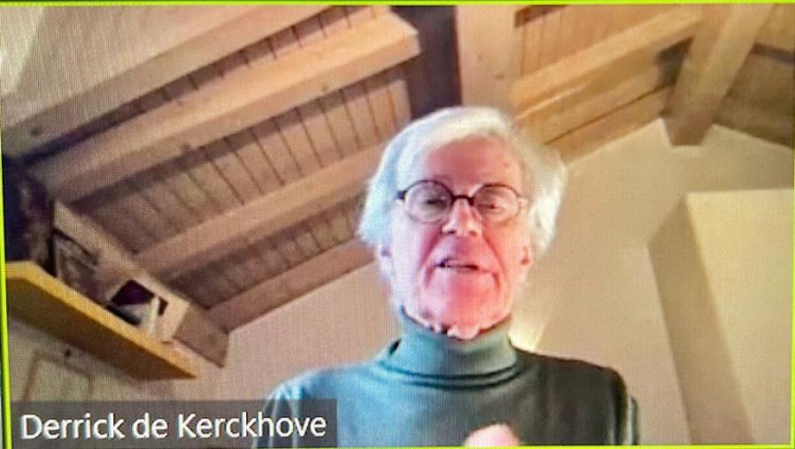 Intelligence. Derrick de Kerckhove al Master dell’Unical: "Nello scontro tra le intelligenze il nostro futuro è quantico" images Intelligence. Derrick de Kerckhove al Master dell’Unical: "Nello scontro tra le intelligenze il nostro futuro è quantico"