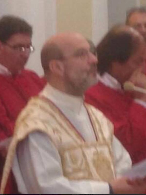 Don Andrea Perrelli: "Siamo viandanti proiettati verso la meta definitiva"