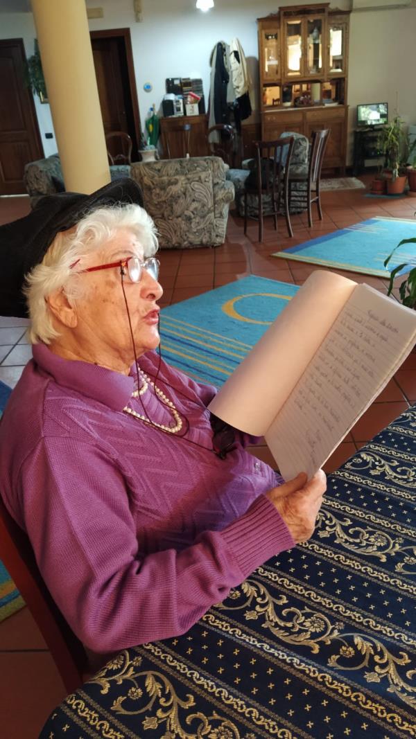 Il diario del lockdown di Donna Concetta (VIDEO) images Il diario del lockdown di Donna Concetta (VIDEO)