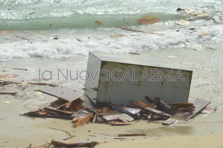 images Naufragio migranti a Crotone, fermati 3 presunti scafisti