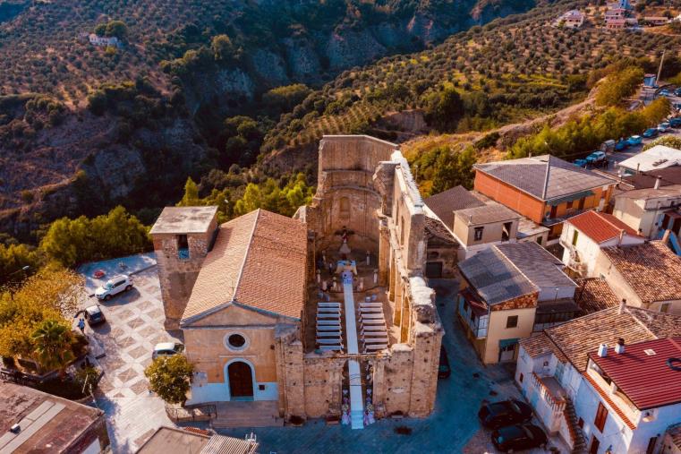 images Simeri, torna la rassegna “Un libro nel Borgo”: tra gli ospiti Sirelli e Safiria Leccese