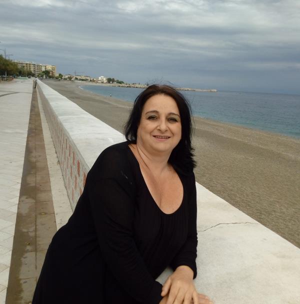 Uccisa a coltellate una 51enne nel Catanzarese. Fermato un 36enne di Badolato: ha confessato images Uccisa a coltellate una 51enne nel Catanzarese. Fermato un 36enne di Badolato: ha confessato