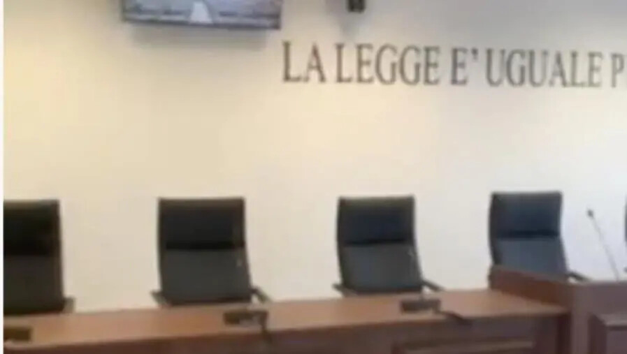 Processo 'Maestrale', assolti gli avvocati Sabatino e Franzoni images Processo 'Maestrale', assolti gli avvocati Sabatino e Franzoni