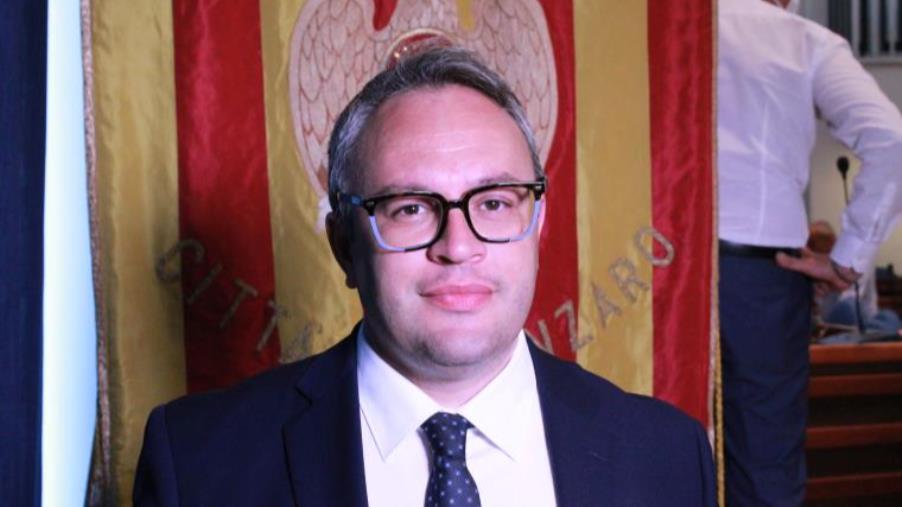 images Catanzaro, Talerico gela Cristallo: "Nessun governo Fiorita se fosse dipeso dai soli gruppi di centrosinistra"  