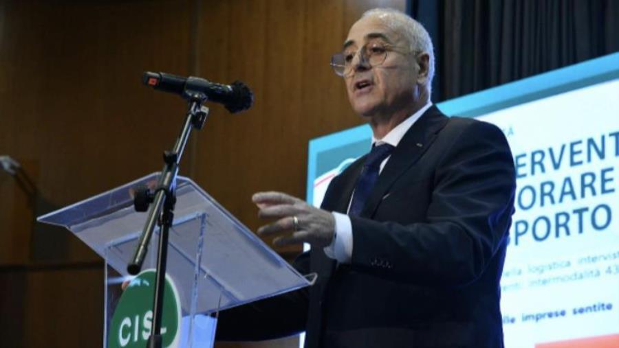 images Russo (Cisl): "Qualificare la spesa per creare lavoro e arginare la fuga dei giovani all’estero"