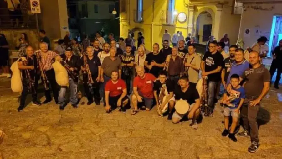 A Sant'Andrea Apostolo dello Ionio il raduno degli Zampognari: un incontro di tradizione e cultura images A Sant'Andrea Apostolo dello Ionio il raduno degli Zampognari: un incontro di tradizione e cultura