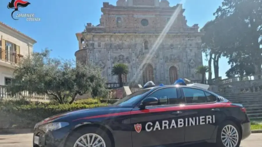 Rende, finto Carabiniere tenta di truffare un anziano images Rende, finto Carabiniere tenta di truffare un anziano