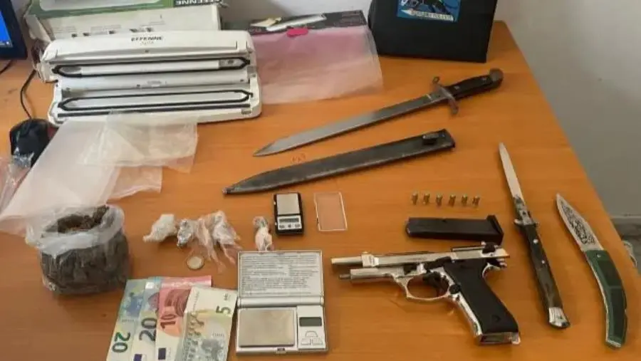 images In casa con droga pronta per essere venduta: un arresto a Reggio Calabria