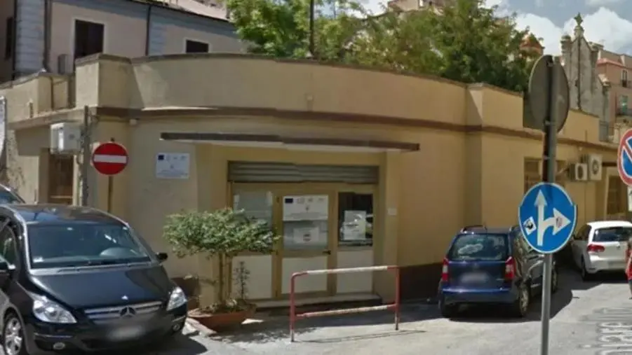Soverato, il sindaco Vacca: "A breve la riqualificazione degli uffici del centro per l'impiego di via Chiarello" images Soverato, il sindaco Vacca: "A breve la riqualificazione degli uffici del centro per l'impiego di via Chiarello"