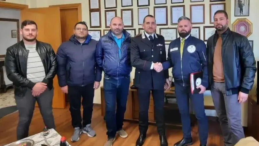 Unarma in visita a Crotone, Riccio: "Prima visita ufficiale in una Caserma, dopo l'approvazione della legge avvenuta il 29 marzo" images Unarma in visita a Crotone, Riccio: "Prima visita ufficiale in una Caserma, dopo l'approvazione della legge avvenuta il 29 marzo"