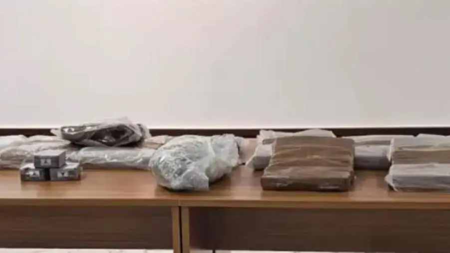 images Arrestato a Villa San Giovanni: era pronto ad imbarcarsi con 65 kg di hashish 