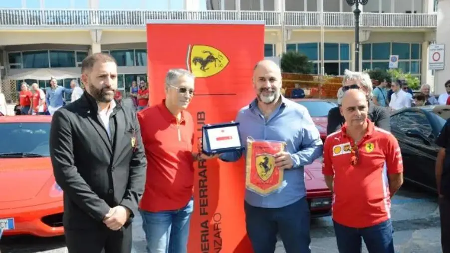 I 10 anni della scuderia Ferrari club Catanzaro, il plauso dell’assessore Belcaro images I 10 anni della scuderia Ferrari club Catanzaro, il plauso dell’assessore Belcaro