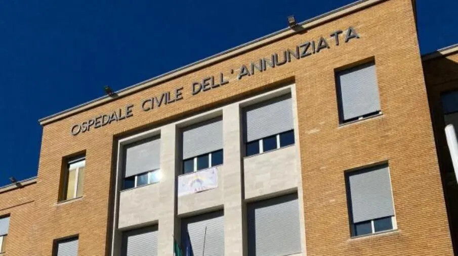 images Raccolta fondi in favore dell'Oncologia pediatrica dell'Annunziata di Cosenza 