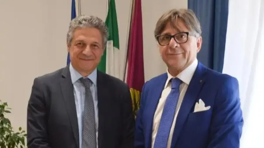 Il presidente della Camera di Commercio incontra il questore di Catanzaro images Il presidente della Camera di Commercio incontra il questore di Catanzaro