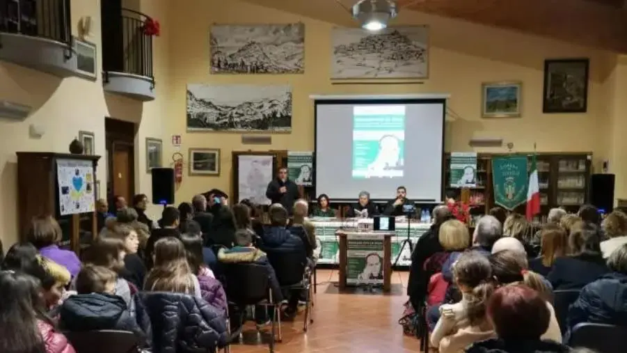 images "Educare per la vita": la figura di Don Milani al centro di un convegno a Tiriolo 