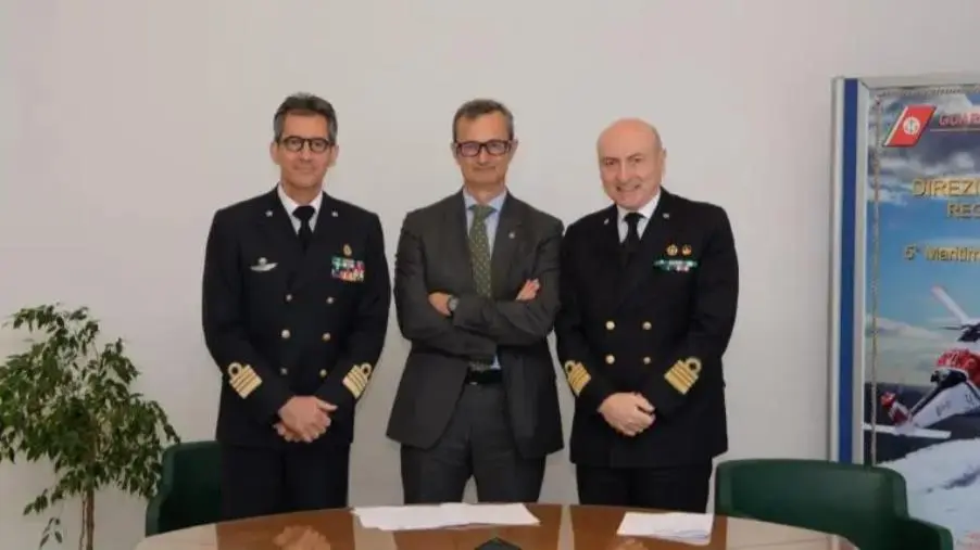 Adm affida alla Capitaneria di Porto imbarcazione confiscata all’immigrazione irregolare images Adm affida alla Capitaneria di Porto imbarcazione confiscata all’immigrazione irregolare