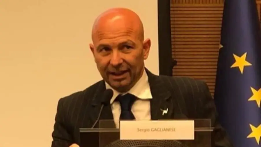 Nuovo ospedale Catanzaro, La Tazzina della Legalità: "Basta scontri ideologici, la priorità è una sanità che funzioni"