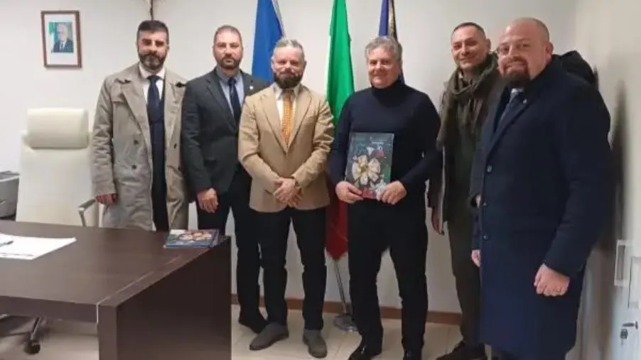 Continuano gli incontri di Unarma con le Istituzioni: dopo Occhiuto è la volta di Filippo Mancuso images Continuano gli incontri di Unarma con le Istituzioni: dopo Occhiuto è la volta di Filippo Mancuso