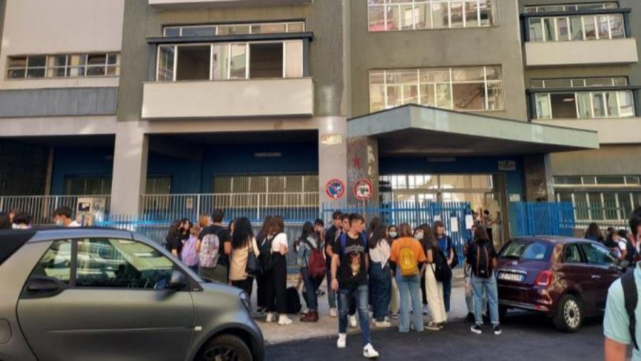 Scuole a Catanzaro, cambia l'accorpamento: Classico con convitto Galluppi e Scientifico con De Nobili images Scuole a Catanzaro, cambia l'accorpamento: Classico con convitto Galluppi e Scientifico con De Nobili