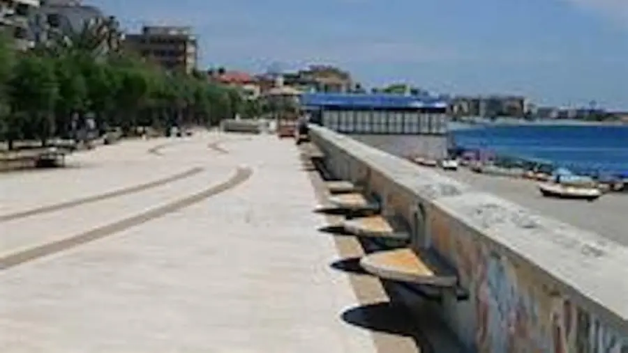 Catanzaro, Lido si illumina con “Luci sul Mare”: il 27 agosto serata di musica, cultura e sport (IL PROGRAMMA)