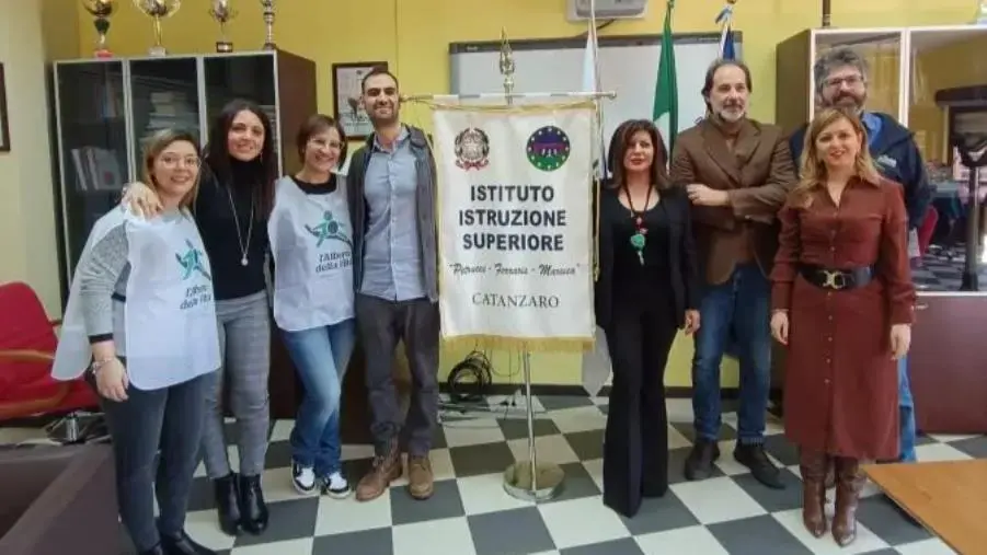 Al Petrucci di Catanzaro presentato un progetto per contrastare la povertà educativa images Al Petrucci di Catanzaro presentato un progetto per contrastare la povertà educativa