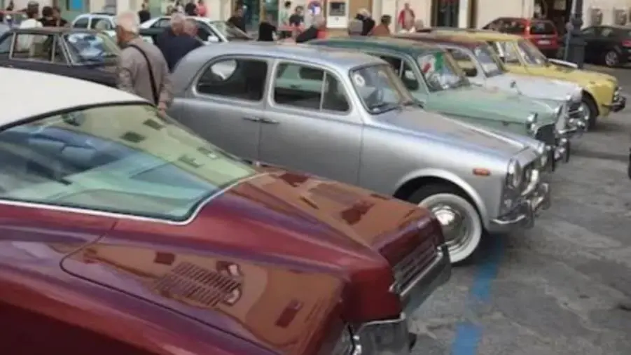 Catanzaro, domani nel quartiere Lido una serata magica tra auto storiche e ritmi brasiliani images Catanzaro, domani nel quartiere Lido una serata magica tra auto storiche e ritmi brasiliani