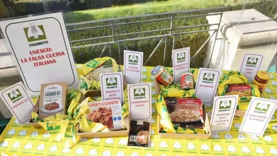 Coldiretti Calabria, una delegazione calabrese al XXI Forum internazionale dell’agroalimentare a Roma images Coldiretti Calabria, una delegazione calabrese al XXI Forum internazionale dell’agroalimentare a Roma