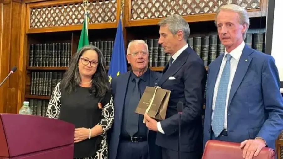 Convegno nazionale dell'Anioc, per la Calabria presente il cavaliere Crea e la delegata Montirosso images Convegno nazionale dell'Anioc, per la Calabria presente il cavaliere Crea e la delegata Montirosso