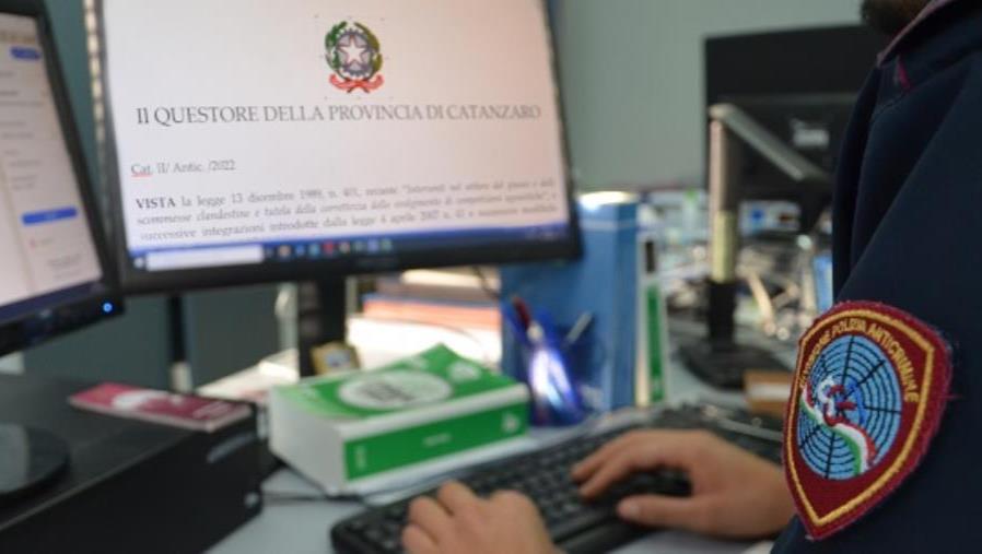 Questura di Catanzaro, i numeri di gennaio sui provvedimenti di prevenzione images Questura di Catanzaro, i numeri di gennaio sui provvedimenti di prevenzione