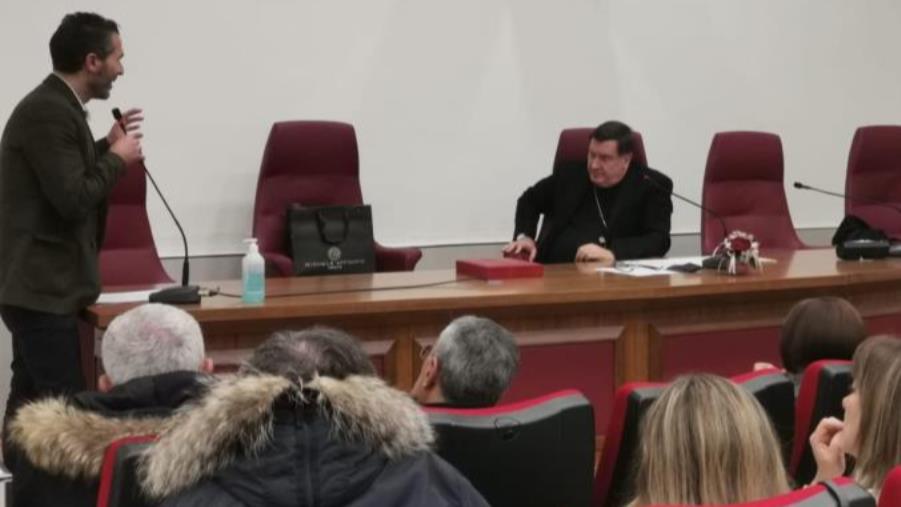 images Catanzaro, l'arcivescovo incontra gli insegnanti di Religione cattolica per gli auguri di Natale
 
