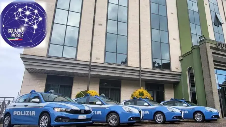 images Vibo, si scaglia con violenza contro la volante: bloccato col taser e arrestato